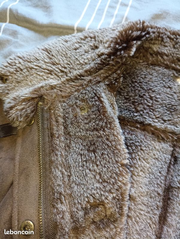 Manteau femme daim et fausse fourrure Vêtements