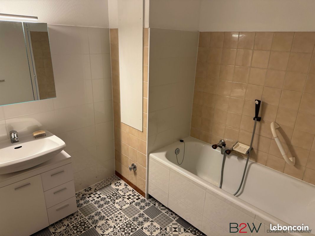 Appartement a louer schiltigheim - 4 pièce(s) - 91 m2 - Surfyn