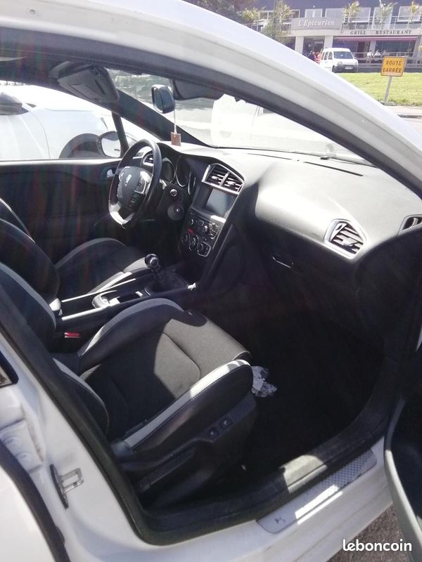 Ds 4 BlueHDi 120 BVM6 Sport Chic (image 5)