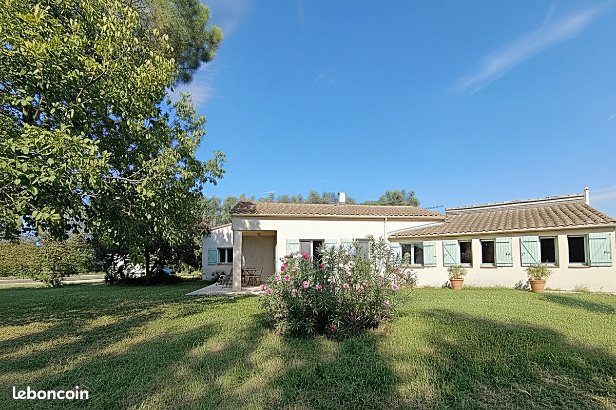 Maison 8 pièces 126 m² · à Arles · 126 m² · 320 000 €