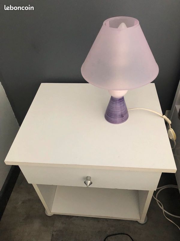 Table de nuit (image 2)