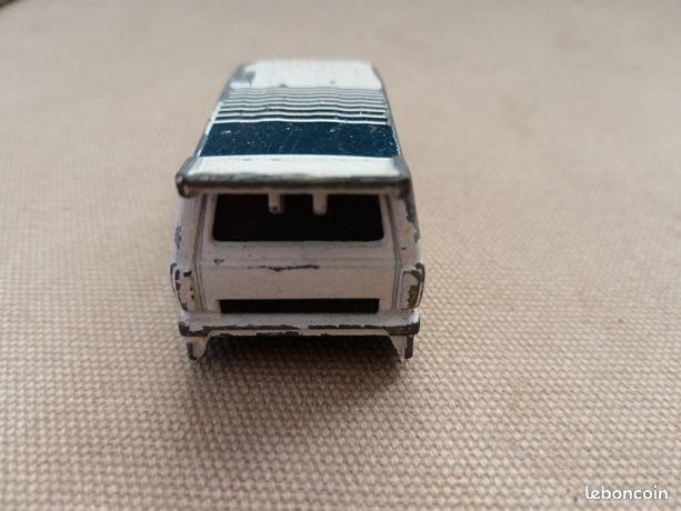 Miniature Fourgon Ford Super Shuttle 2004 – Moulé Sous Pression, Bleu – Modèle Vintage – Neuf
