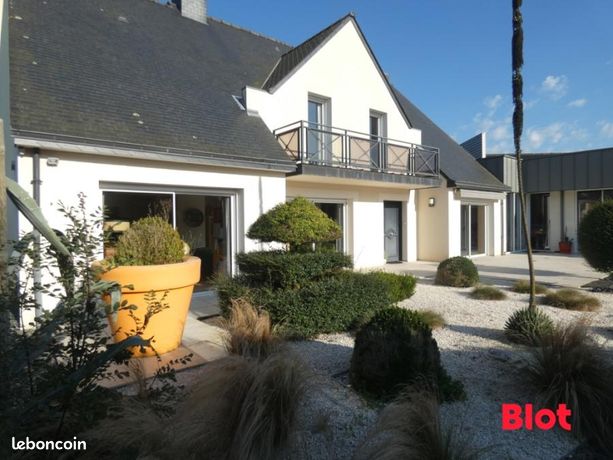 Maison 6 pièces 306 m²