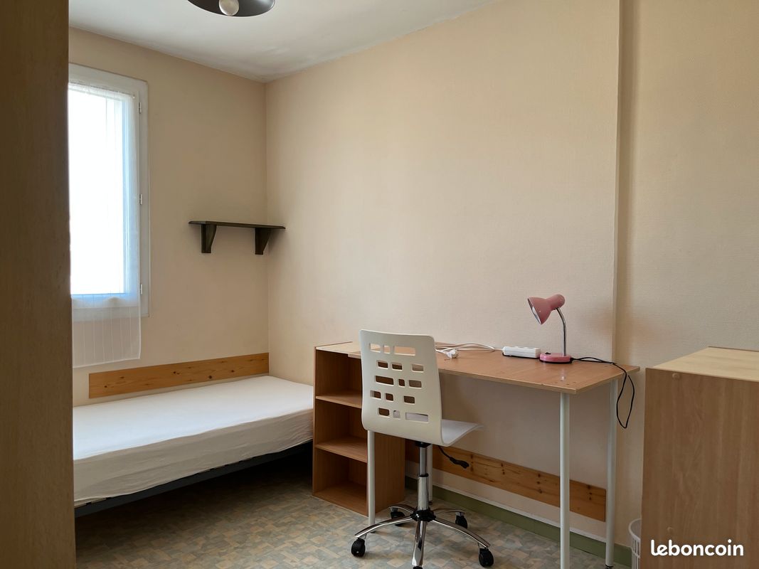 Appartement 1 pièce 11 m² · à Valence · 11 m² · 325 €/mois
