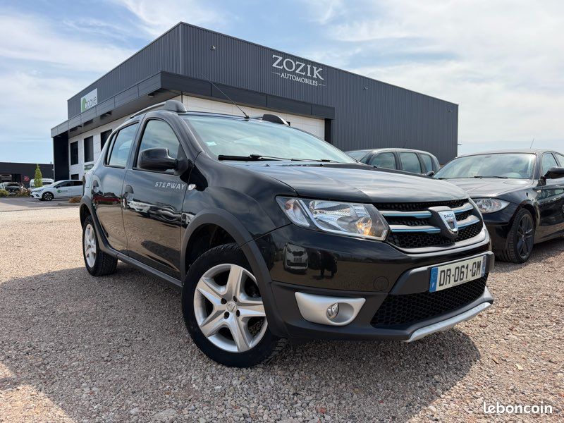 DACIA Sandero STEPWAY 1.5 DCI 90cv / Attelage (image 1)