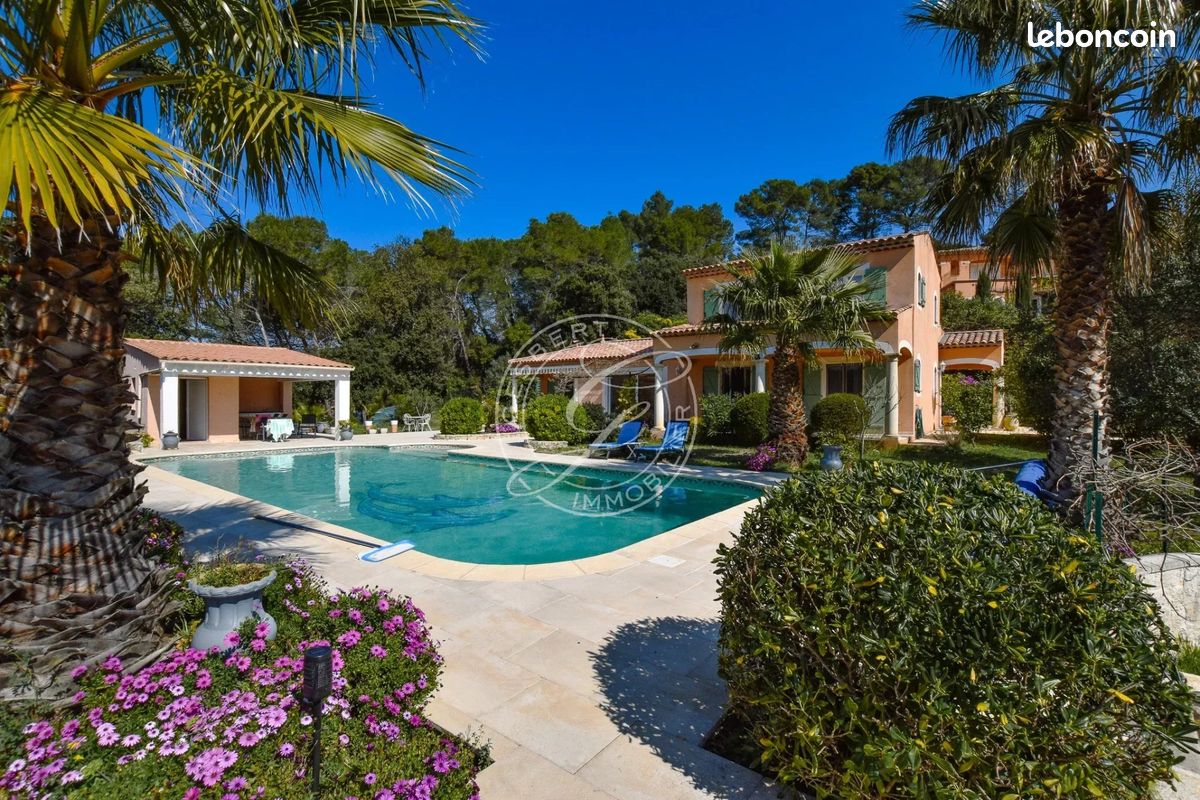 Maison 4 pièces 140 m² · à Flayosc · 140 m² · 770 000 €