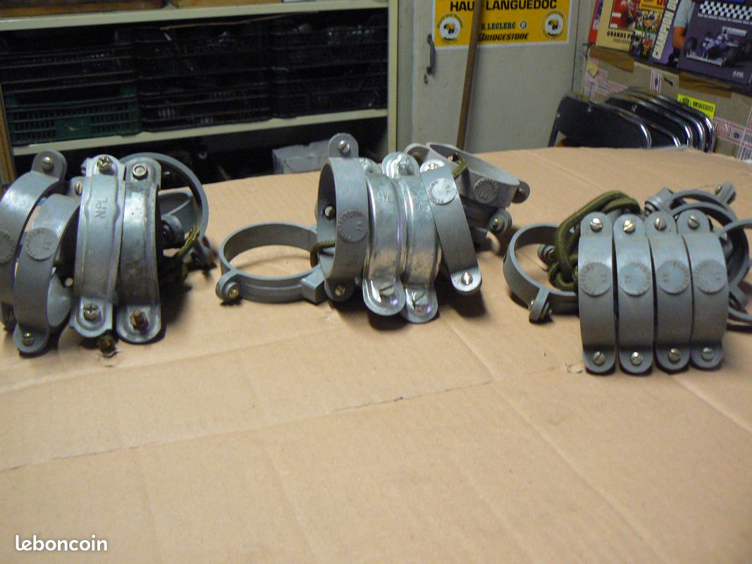 Colliers PVC (image 1)