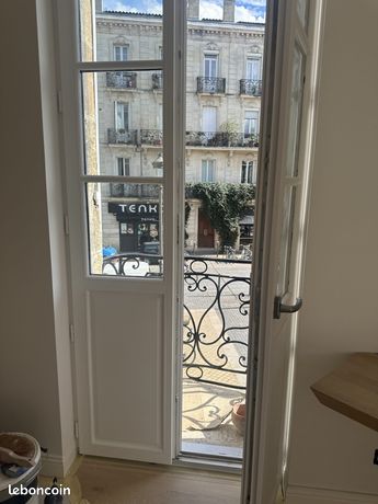 https://img.leboncoin.fr/api/v1/lbcpb1/images/8b/66/3d/8b663dd545e9a0194f8b3d140abbc9bd48c4d59d.jpg?rule=ad-image