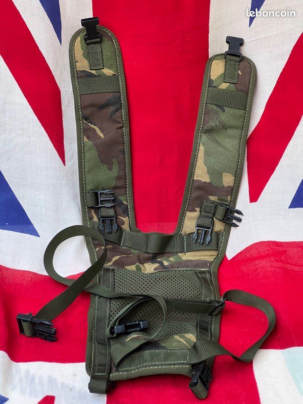 Partie du gilet de combat DPM anglais (image 1)