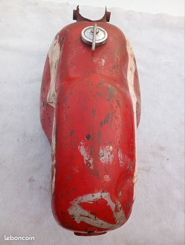 Rservoir de 50 cm3 vap spcial Monneret - quipement moto Rservoir de 50 cm3 vap spcial Monneret - quipement moto