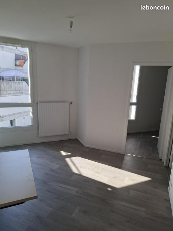 Appartement 3 pièces 67 m² · à Saint-Martin-d'Hères · 67 m² · 575 €/mois