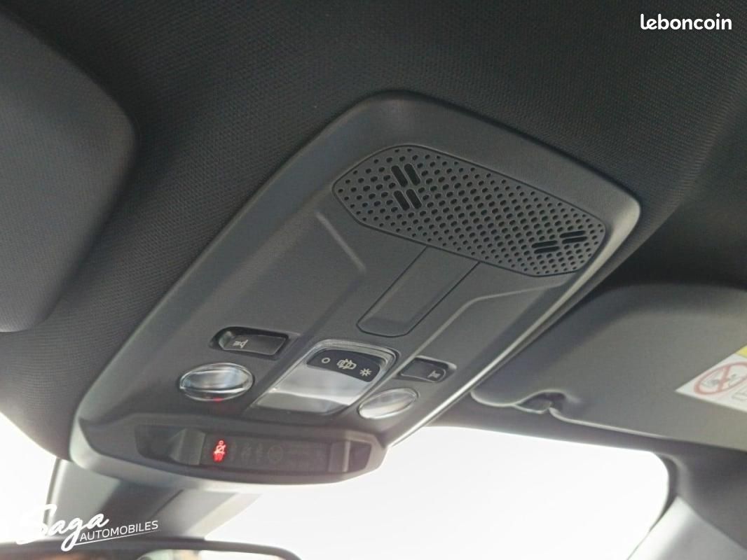 Peugeot 2008 BlueHDi 130 S&S EAT8 Allure (image 22)