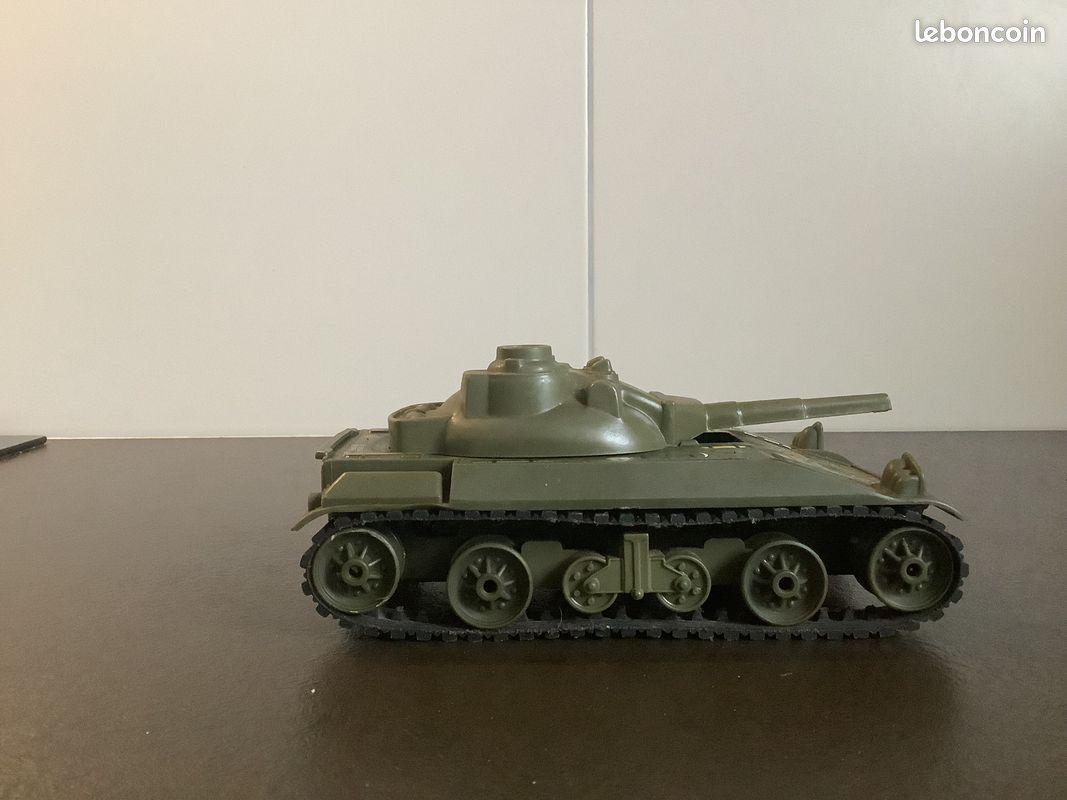Jouet Militaire JOUSTRA - Char Tank TF 56 - Roue Non Motrice - Occasion