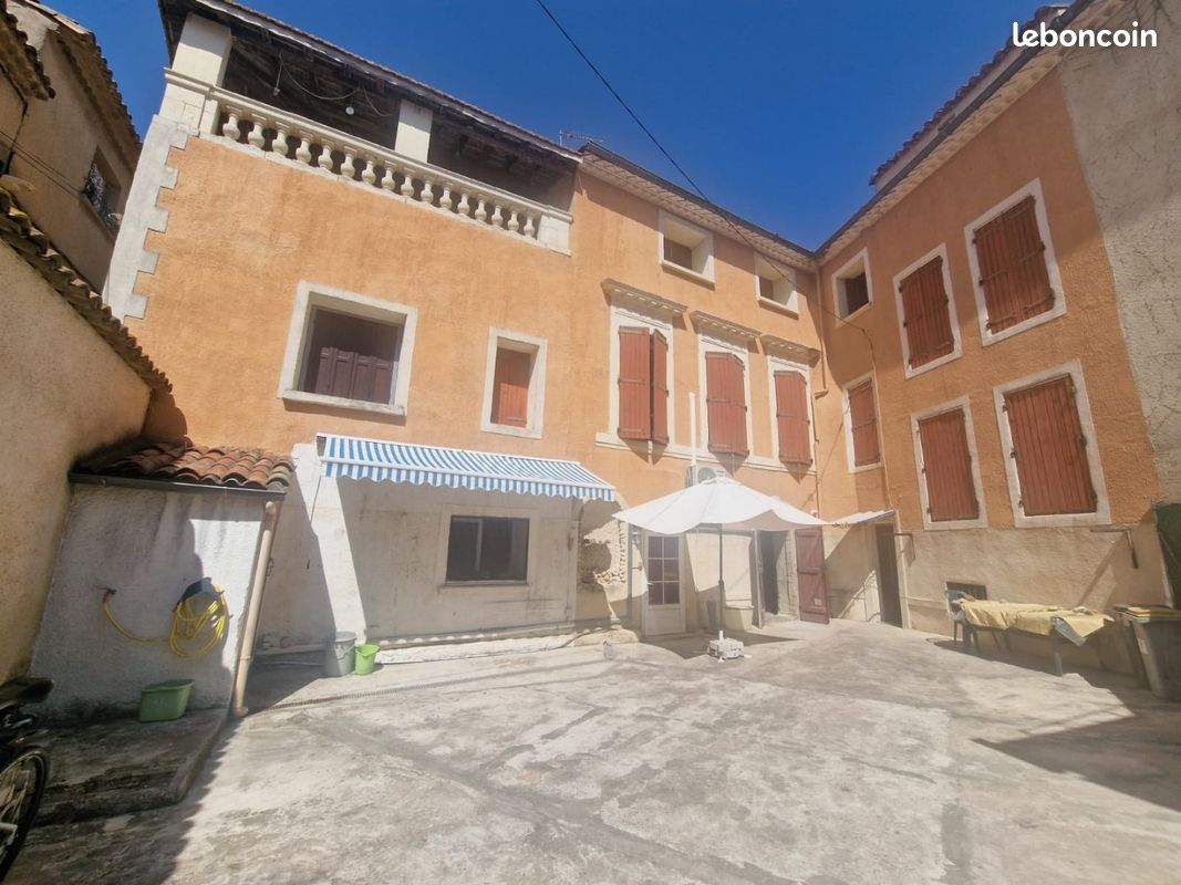 Maison 6 pièces 185 m² · à Bessan · 185 m² · 239 200 €