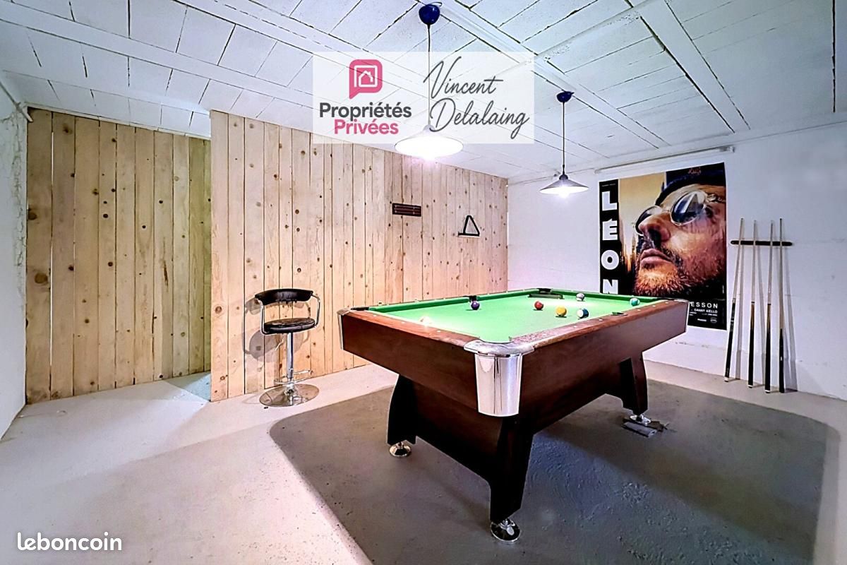 Maison 5 pièces 156 m² · à Villeneuve · 156 m² · 555 000 €