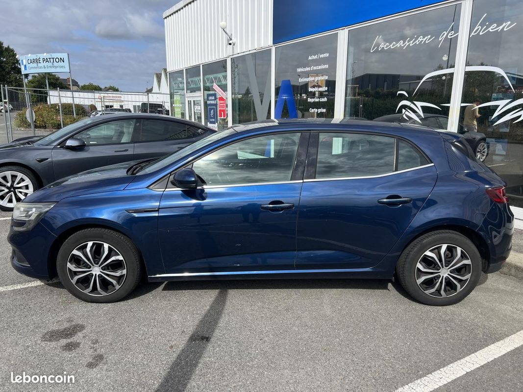 RENAULT MEGANE IV 1.5 dCi - 90 Business (Distri 2025) (image 3)
