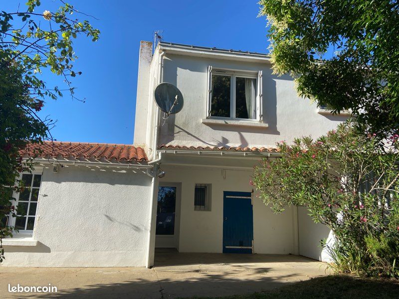 Maison 4 pièces 95 m² · à Les Sables-d'Olonne · 95 m² · 1 200 €/mois