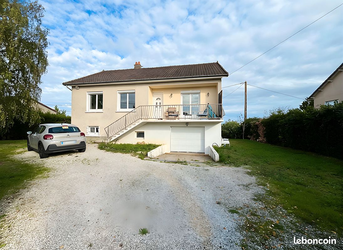Maison 5 pièces 107 m² · à Thuré · 107 m² · 169 900 €
