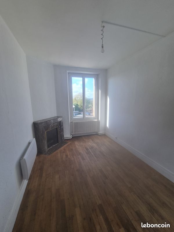 Appartement 2 pièces 40 m² · à Vierzon · 40 m² · 320 €/mois