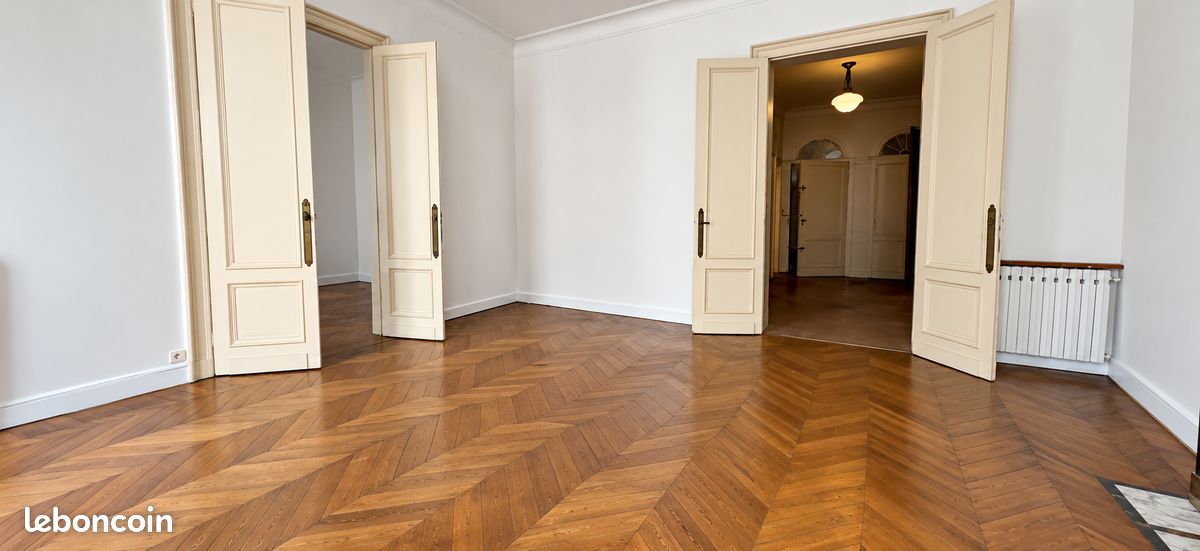 Appartement 3 pièces 105 m² · à Bordeaux · 104,9 m² · 380 000 €