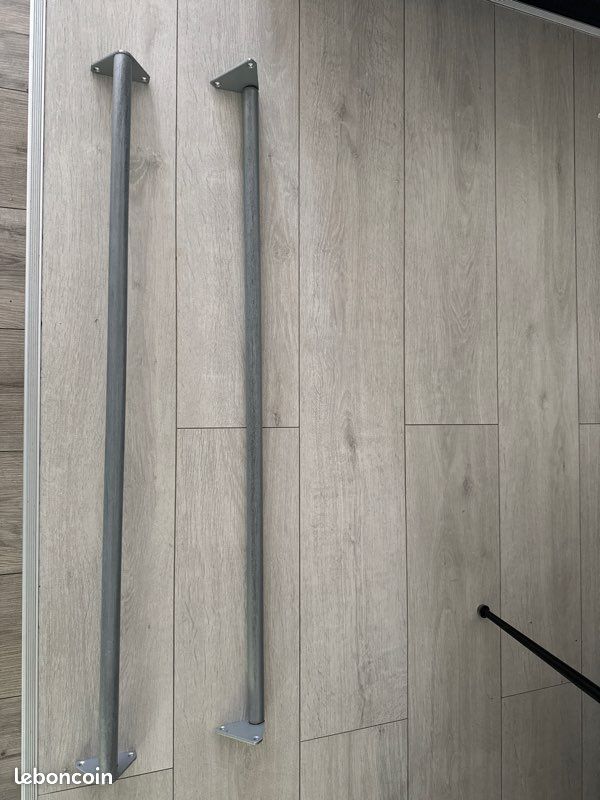 2 tringles Ikea (image 1)