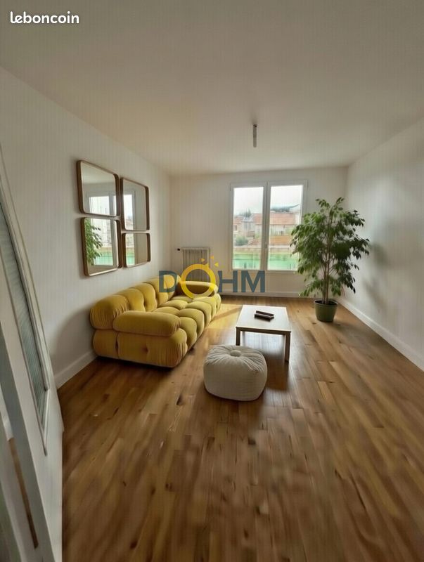 Appartement 3 pièces 53 m² · à La Ricamarie · 53 m² · 32 000 €