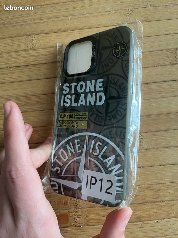 Coque STONES ISLAND noir - IPhone 12 (image 3)