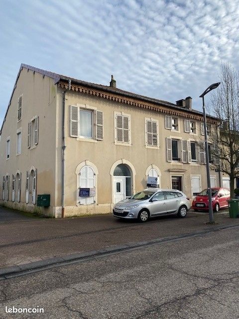Appartement 5 pièces 105 m² · à Novéant-sur-Moselle · 105 m² · 835 €/mois