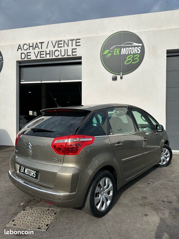 Citroën C4 PICASSO 1.6 HDI 110CH EXCLUSIVE BOITE AUTOMATIQUE - ENTRETIEN À JOUR - 149 990 KMS (image 3)