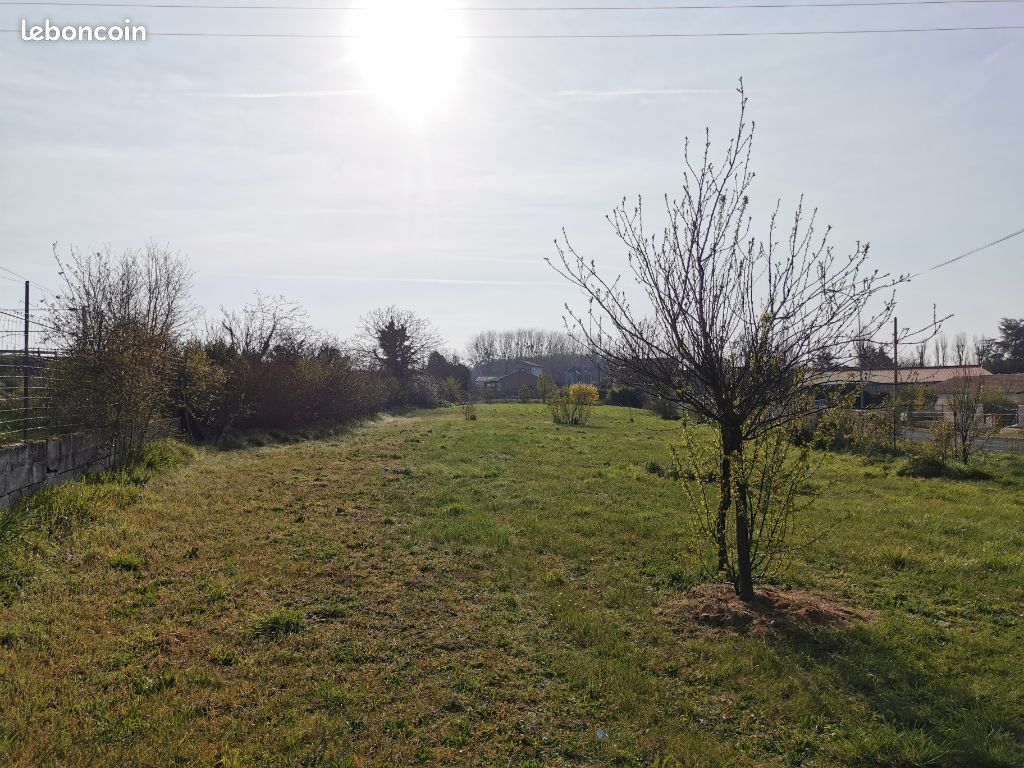 Maison 4 pièces 148 m² - Sainte-Eanne 79800 (image principale 12)