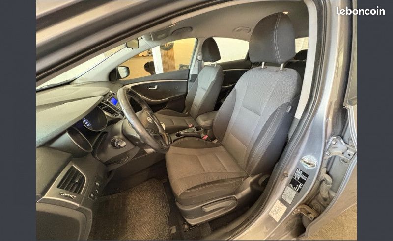 Hyundai I30 1.6 CRDI110 PACK BUSINESS BLUE DRIVE 5P (image 4)