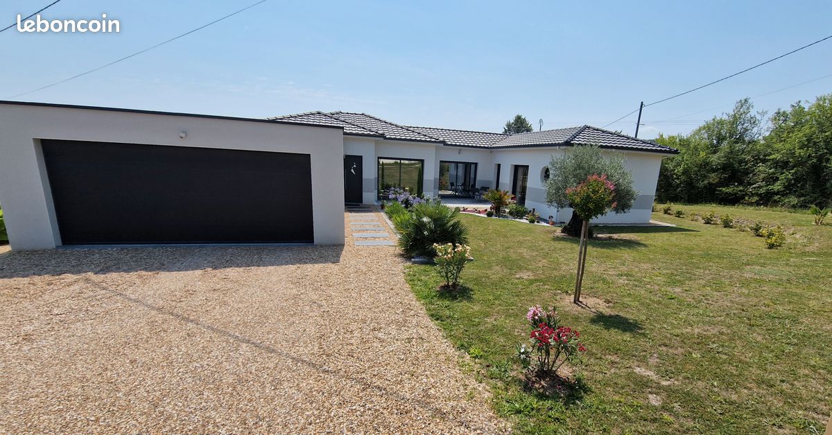 Maison 5 pièces 125 m² · à Bassillac Et Auberoche · 125 m² · 396 000 €