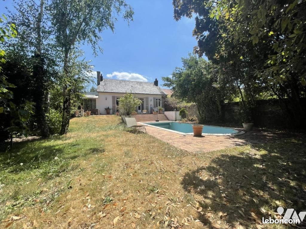 Maison 145 m² · à Nantes · 145 m² · 600 300 €