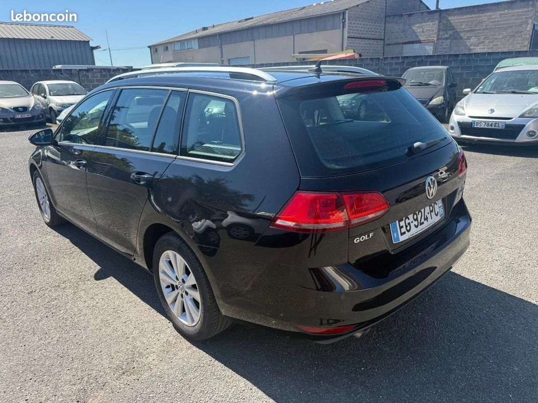 Volkswagen Golf BREAK 1.6 TDI 110 BLUEMOTION CONFORT LINE (image 8)