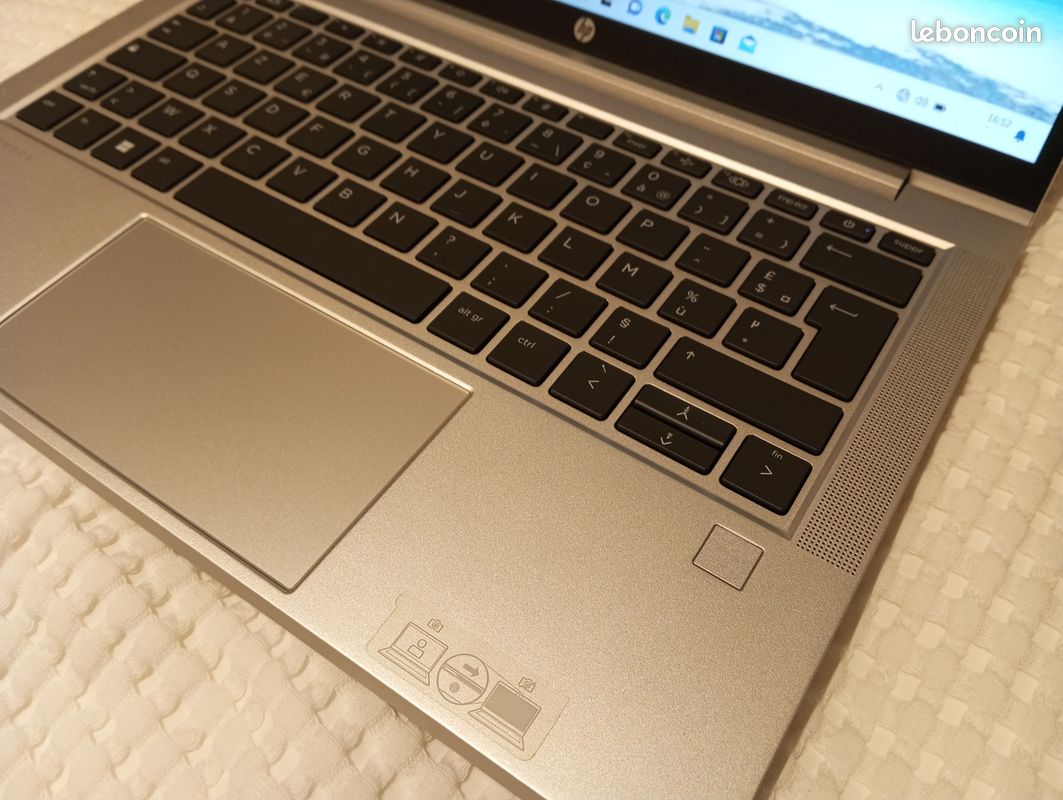 HP Probook 635 Aéro G8 en parfait état (image 3)