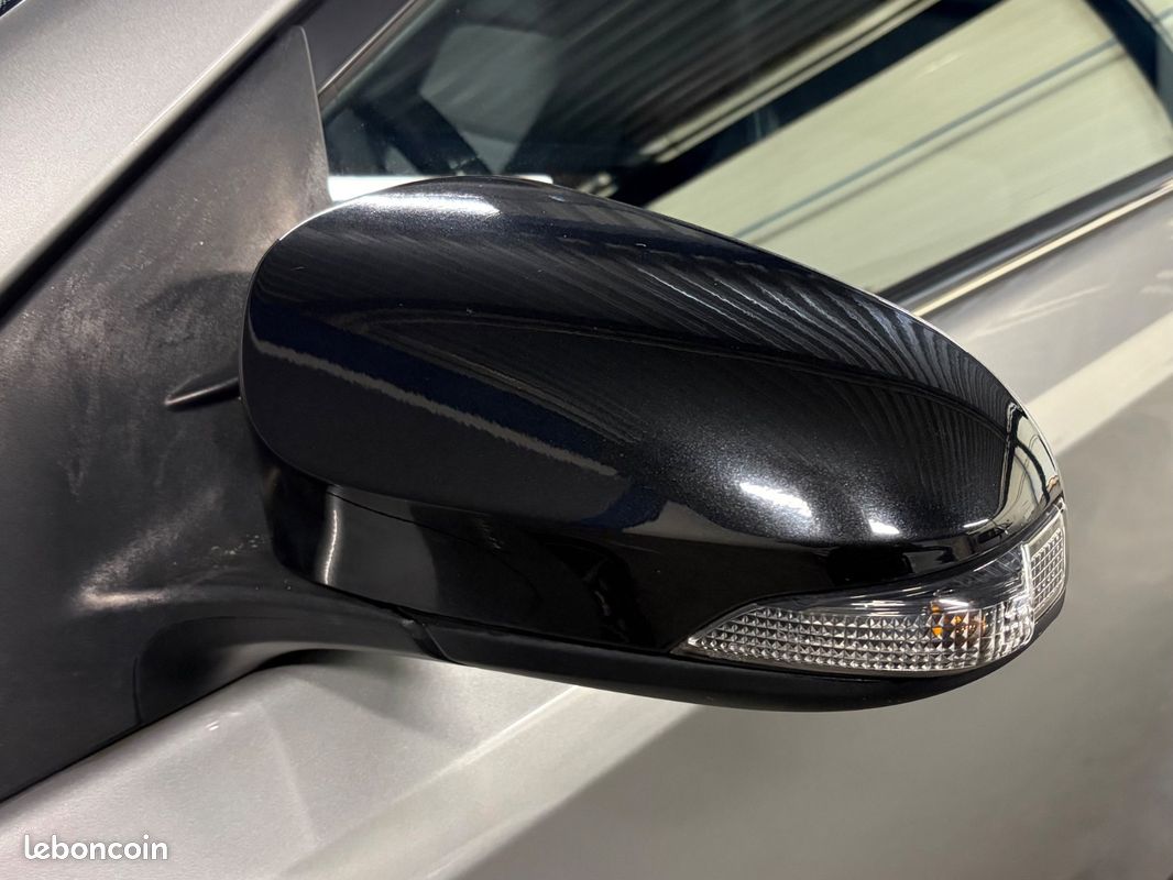 Toyota AURIS 1.8 HYBRID 136ch collection CAMERA DE RECUL - GPS - BLUETOOTH (image 31)