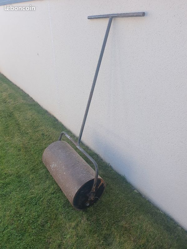 Rouleau à gazon Services de jardinerie & bricolage