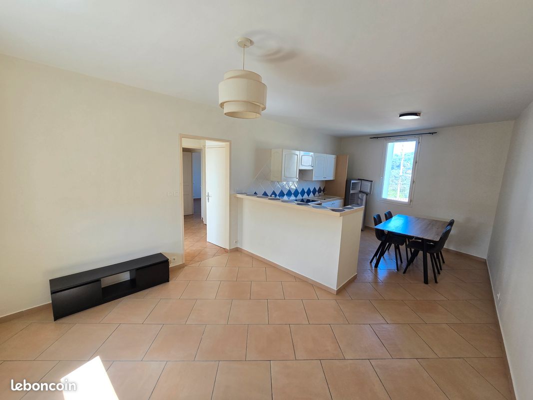 Appartement 3 pièces 64 m² · à Narbonne · 64 m² · 650 €/mois