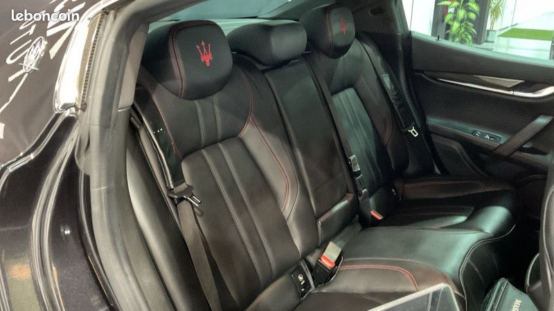 Maserati GHIBLI 3.0 V6 275CH DIESEL GRANSPORT (image 15)