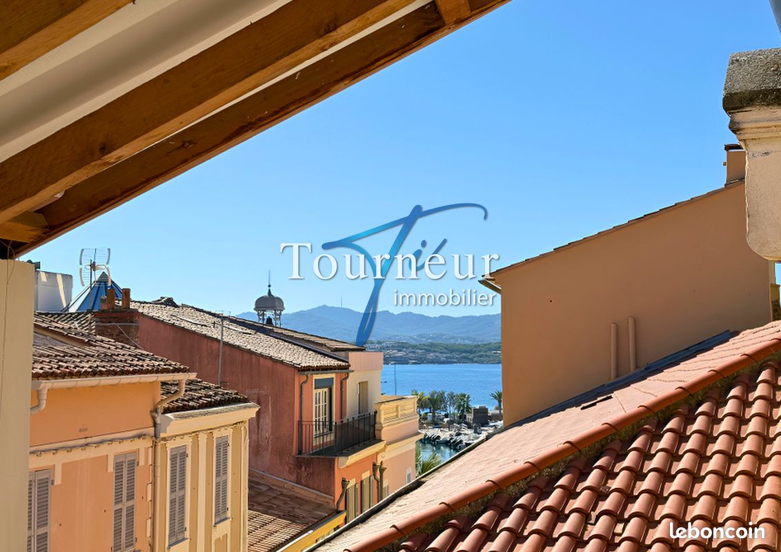 Appartement 2 pièces 44 m² · à Sanary-sur-Mer · 44 m² · 315 000 €