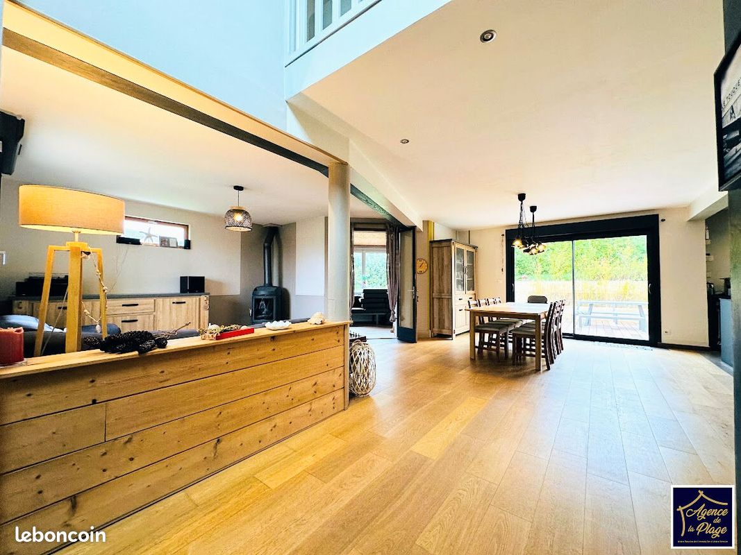 Maison 11 pièces 167 m² · à Pihen-lès-Guînes · 167 m² · 400 400 €