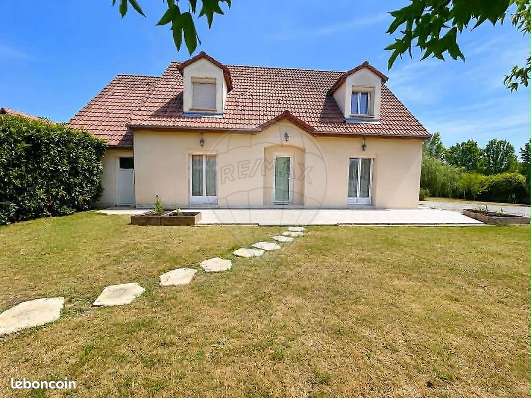 Maison 5 pièces 142 m² · à Sauvigny-les-Bois · 142 m² · 219 000 €