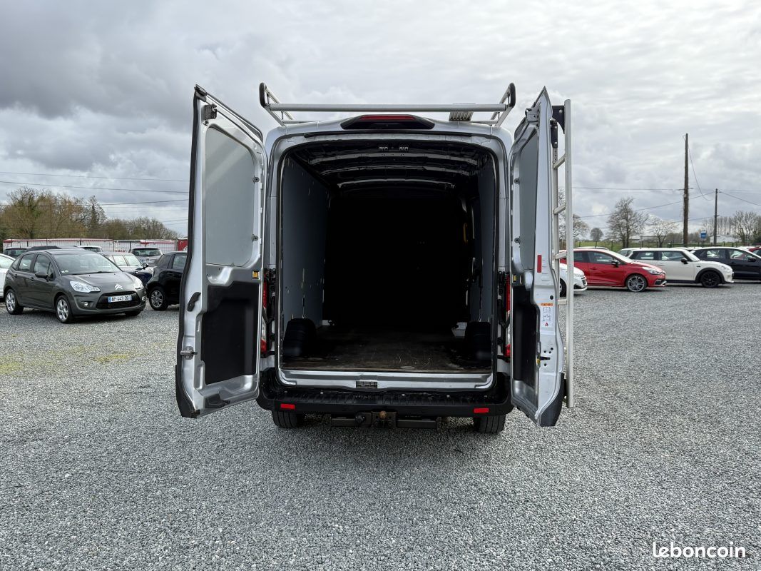 Ford Transit 2T FG 350 L2H2 2.0 EcoBlue 170 - Trail (image 9)