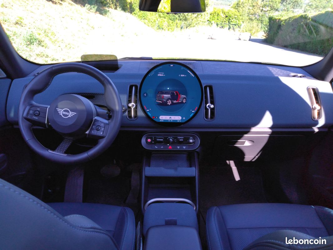 MINI COUNTRYMAN 170 DKG7 FAVOURED garantie const >19/8/27, PACK XL,TO PANO, attelage auto électrique (image 3)