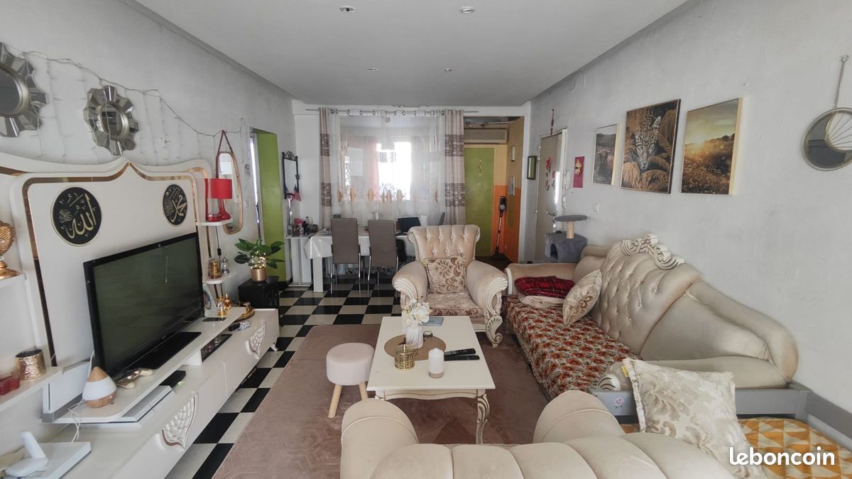 Appartement 4 pièces 70 m² · à Nîmes · 70 m² · 145 000 €