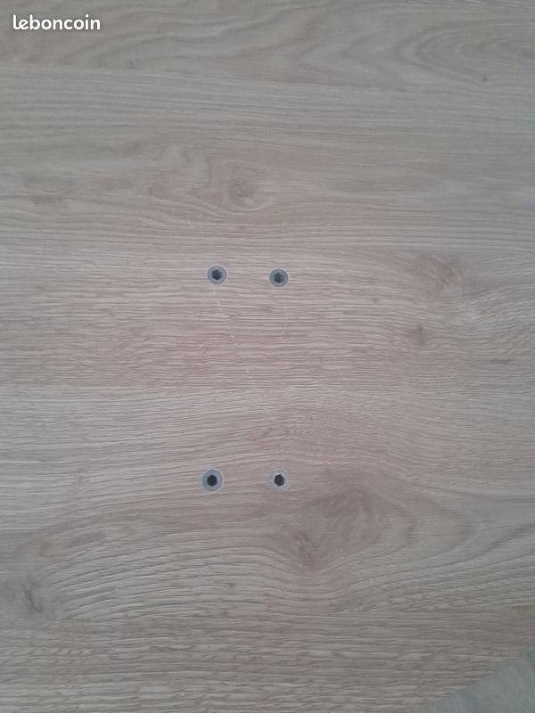 A vendre table ronde MARIEDAMM ikea bois et blanc (image 2)