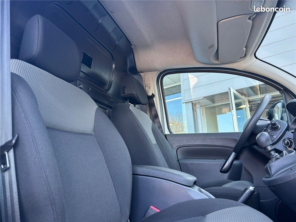 Renault Kangoo BLUE DCI 95 Business (image 13)