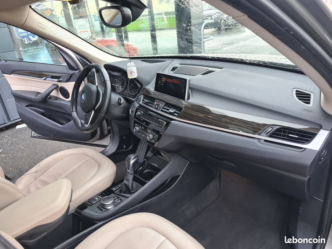 BMW X1 XDRIVE 150 ch x line boite auto (image 10)