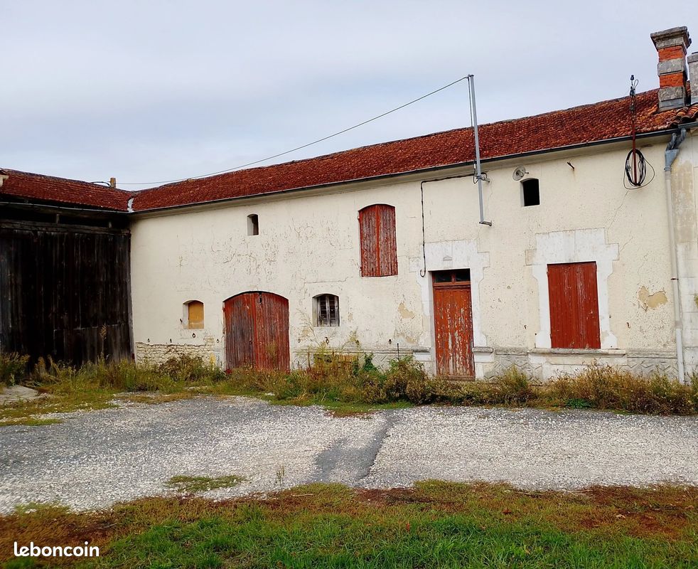 Maison 2 pièces 47 m² · à Jonzac · 47 m² · 88 000 €