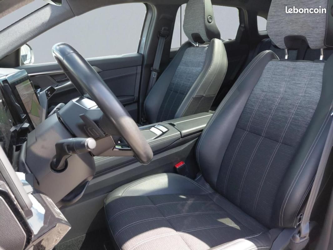 Renault Austral E-Tech hybrid 200 Techno (image 10)